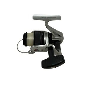 Abu Garcia CD-4 3000 S4 Center Drag Spinning Reel Vintage Reel